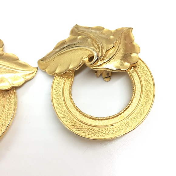 VINTAGE 80S 90S ORGANIC BRUSHED GOLD STATEMENT HOOP EARRING LEAVES PARISIAN CHIC - Picture 7 of 16